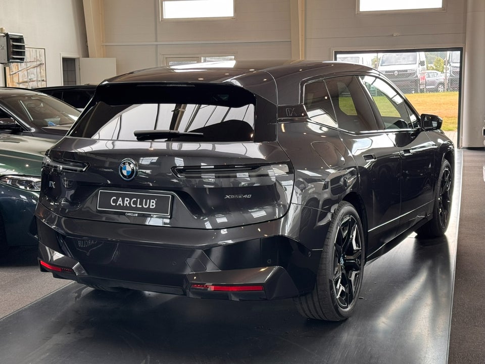BMW iX xDrive40 M-Sport 5d