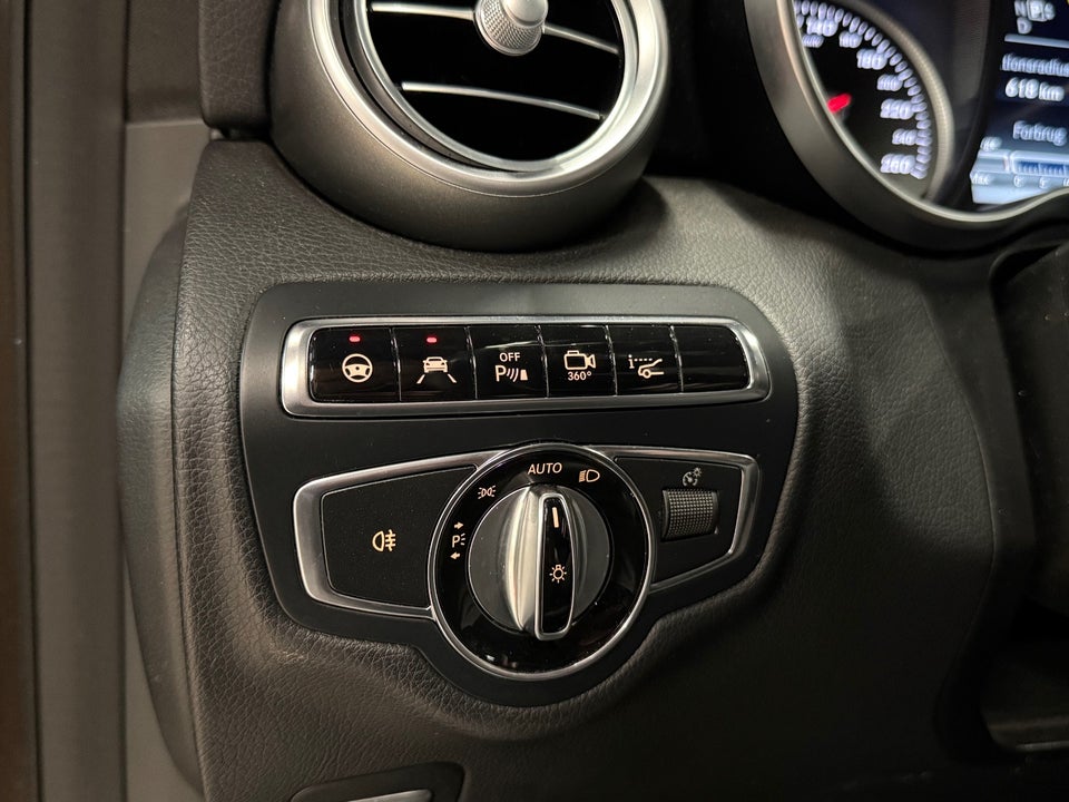 Mercedes C250 2,2 BlueTEC AMG Line stc. 4Matic 5d