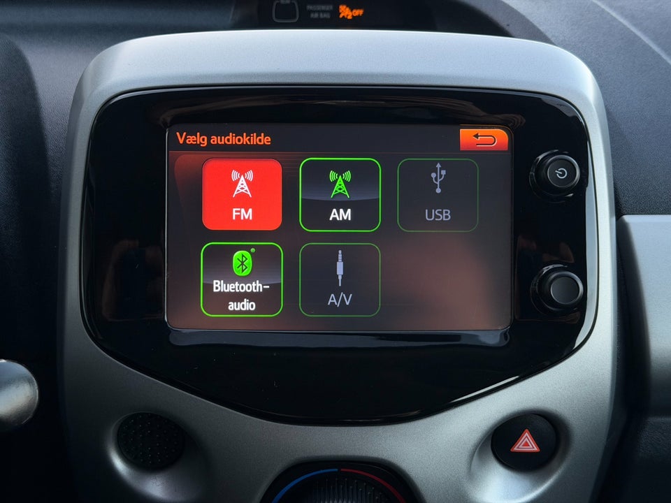 Toyota Aygo 1,0 VVT-i x-play x-shift 5d