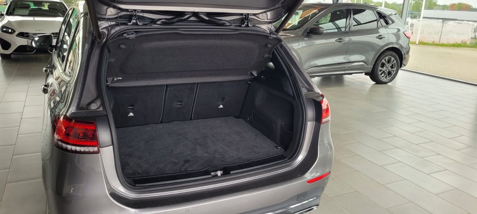 Mercedes B200 1,3 aut. 5d