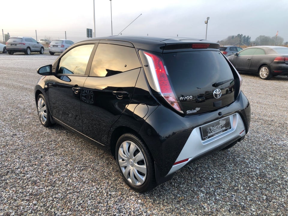 Toyota Aygo 1,0 VVT-i x-cellence 5d