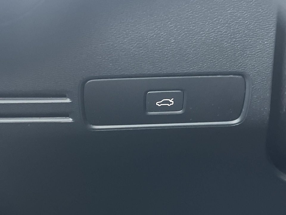 Volvo XC40 P8 ReCharge Twin Ultimate 5d