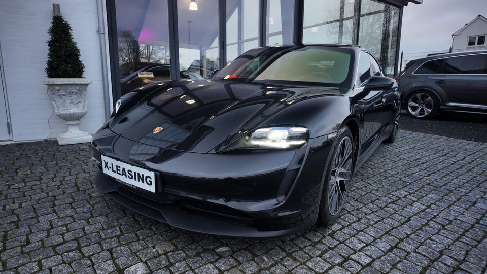 Porsche Taycan 4S Performance+ 4d