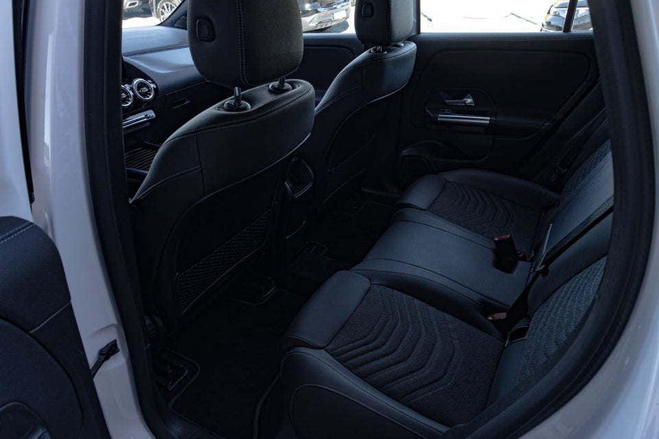 Mercedes EQA250 Progressive 5d