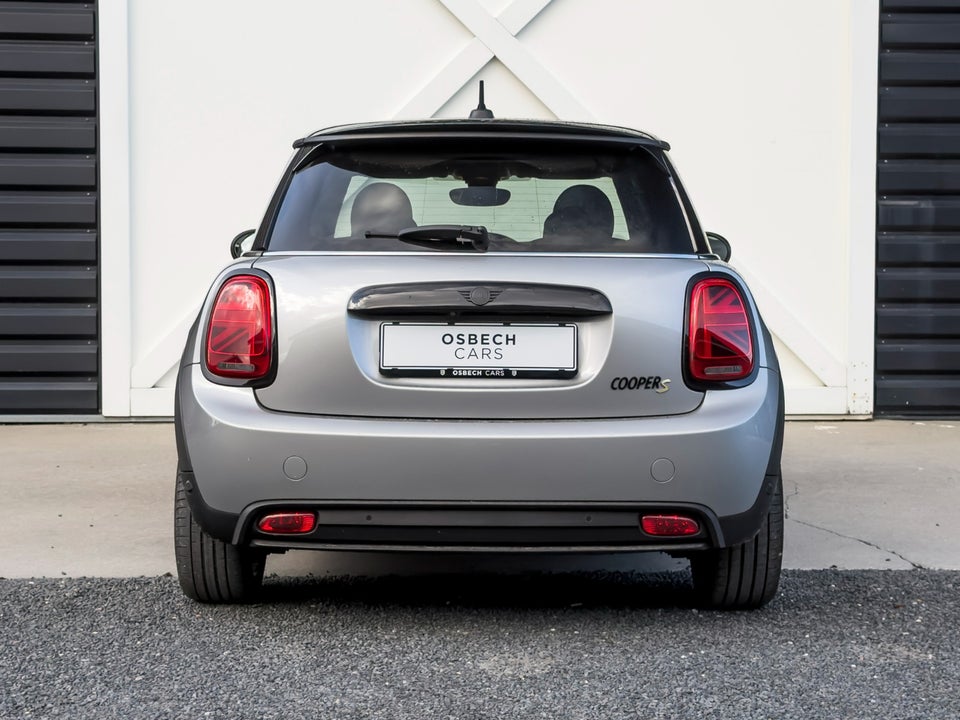 MINI Cooper SE Maximise 3d