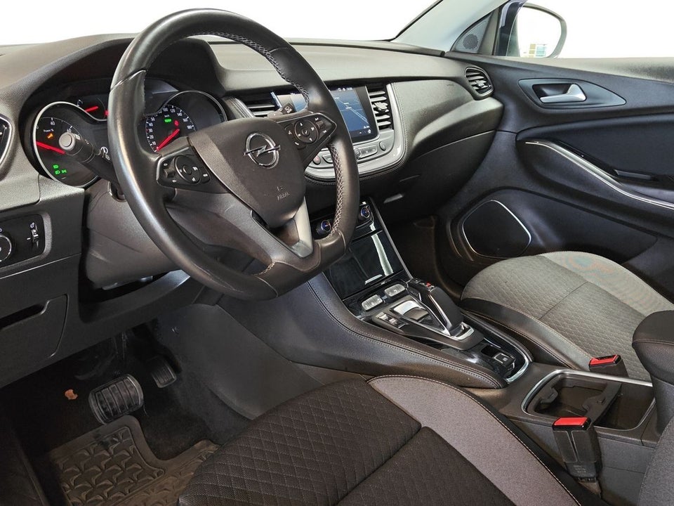 Opel Grandland X 1,6 Hybrid4 Ultimate aut. 5d