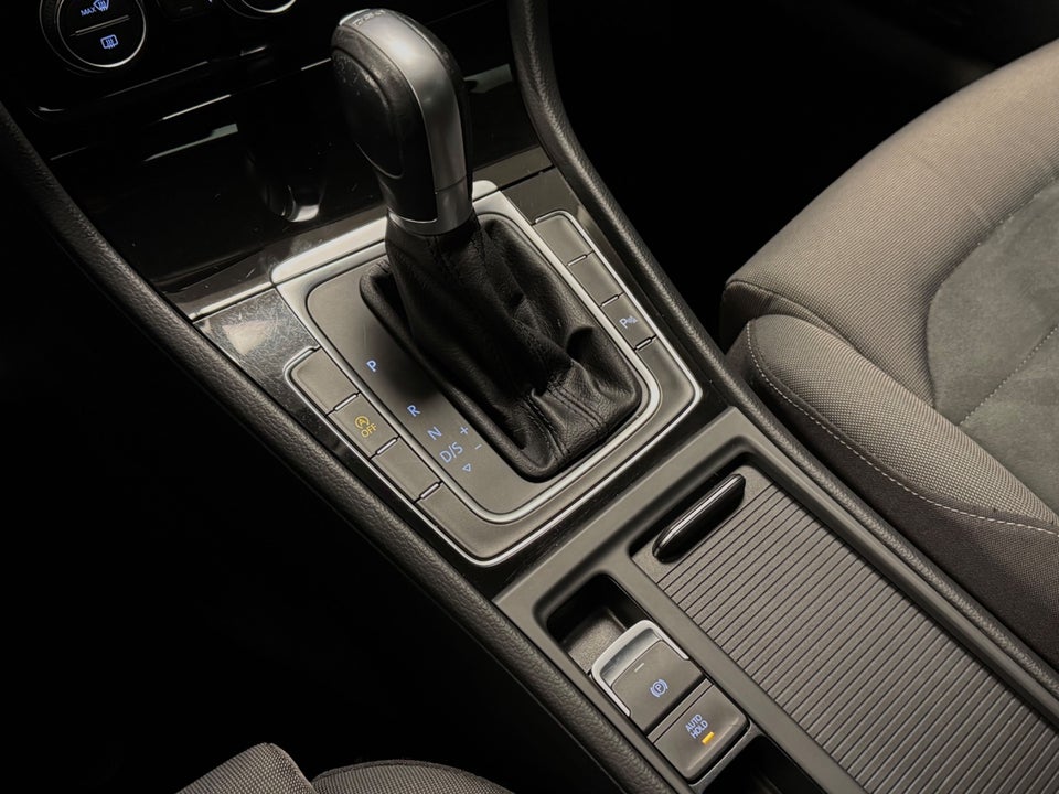 VW Golf VII 1,5 TSi 150 Highline DSG 5d