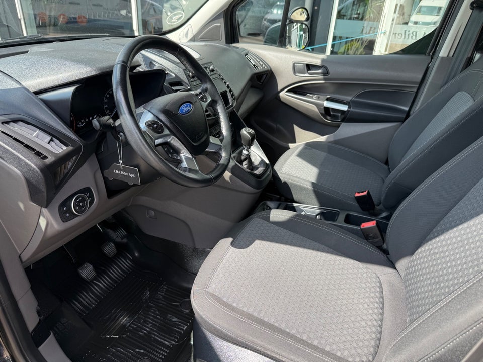 Ford Transit Connect 1,5 EcoBlue Active kort