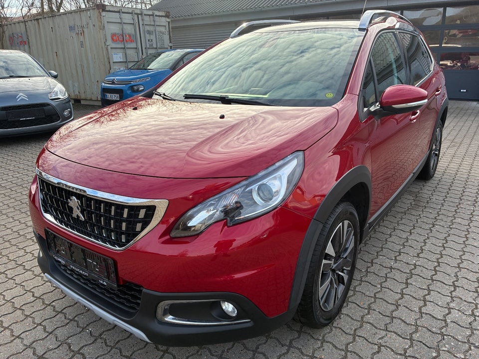 Peugeot 2008 1,6 BlueHDi 100 Allure Sky 5d