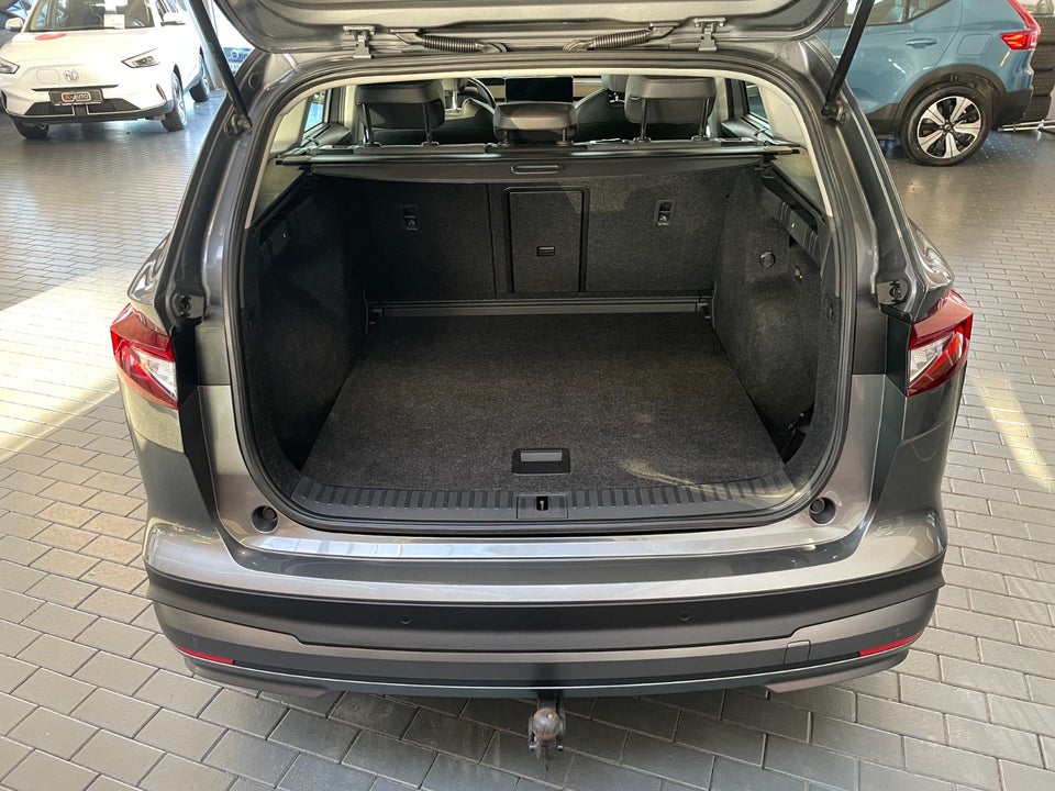 Skoda Enyaq 80 iV Loft 5d