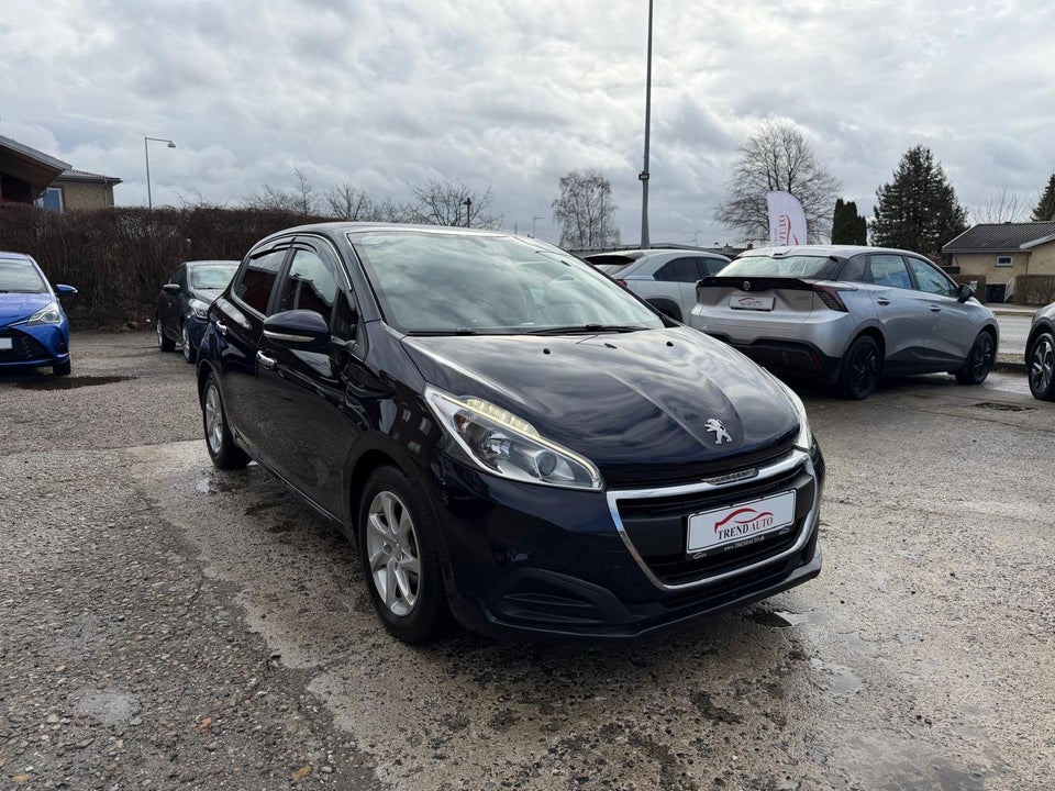Peugeot 208 1,6 BlueHDi 100 Active 5d