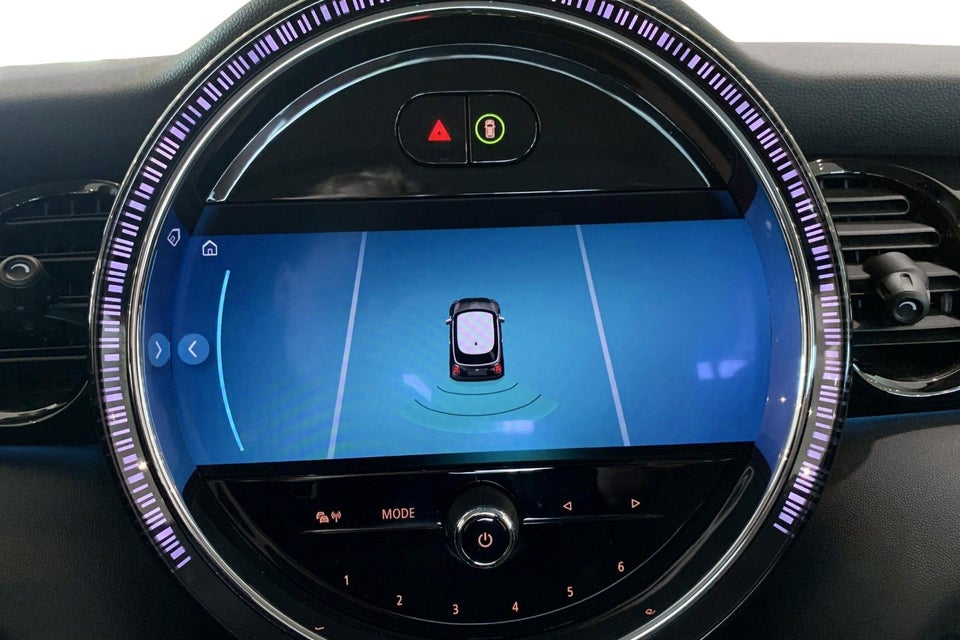 MINI Cooper SE Essential 3d