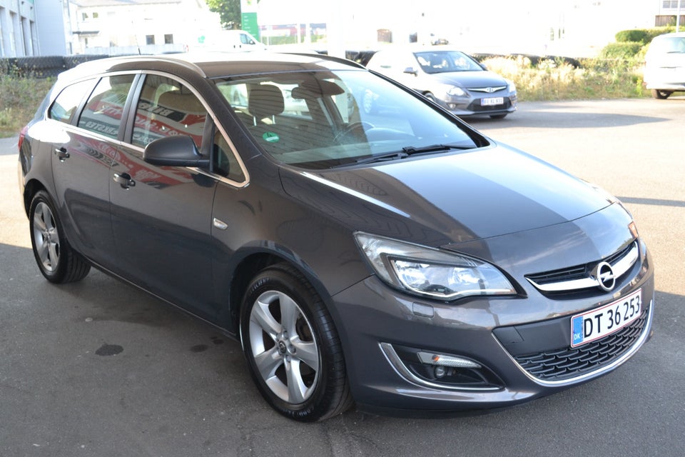 Opel Astra 1,4 T 140 Enjoy Sports Tourer 5d