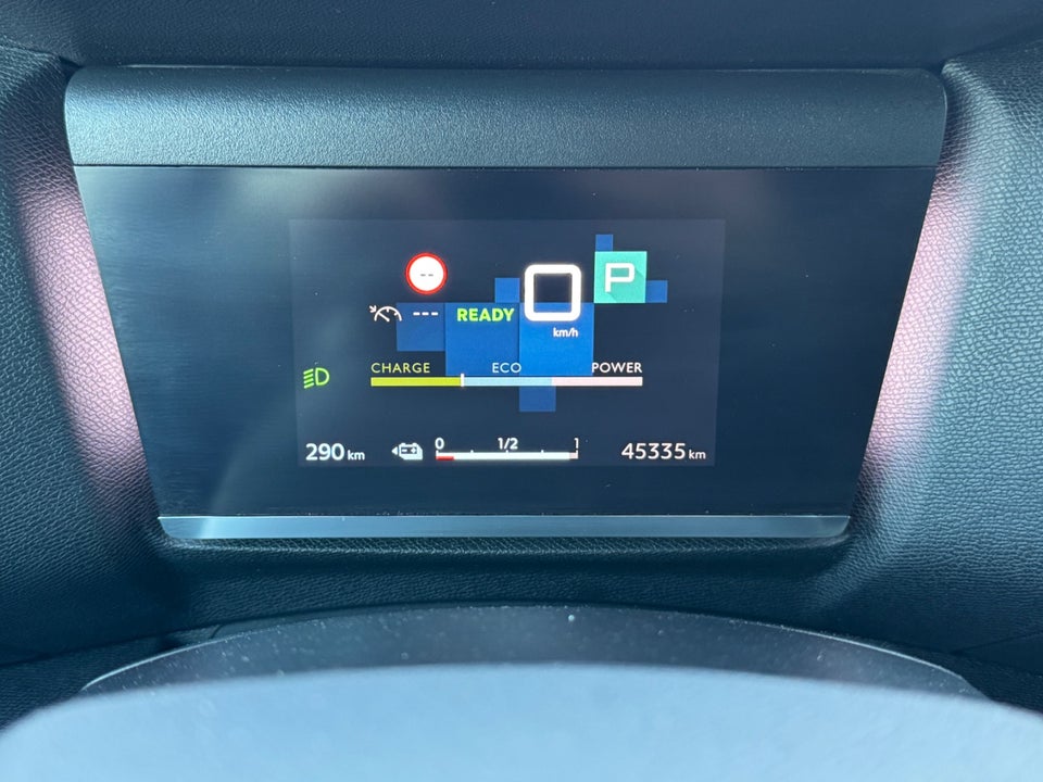 Citroën ë-C4 50 Shine 5d