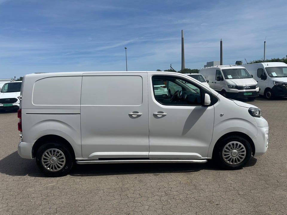 Peugeot Expert 1,5 BlueHDi 119 L2 Plus Van