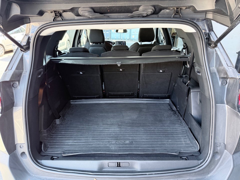 Peugeot 5008 1,5 BlueHDi 130 Active EAT8 7prs 5d