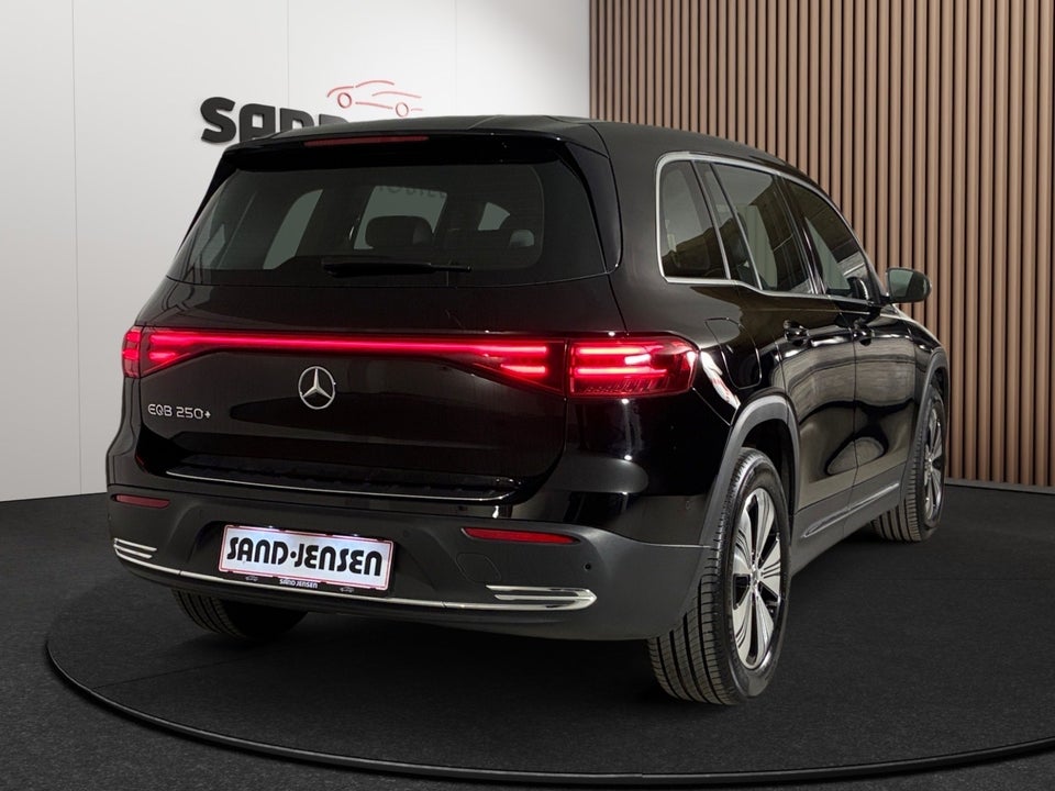 Mercedes EQB250+ Progressive Advance 5d