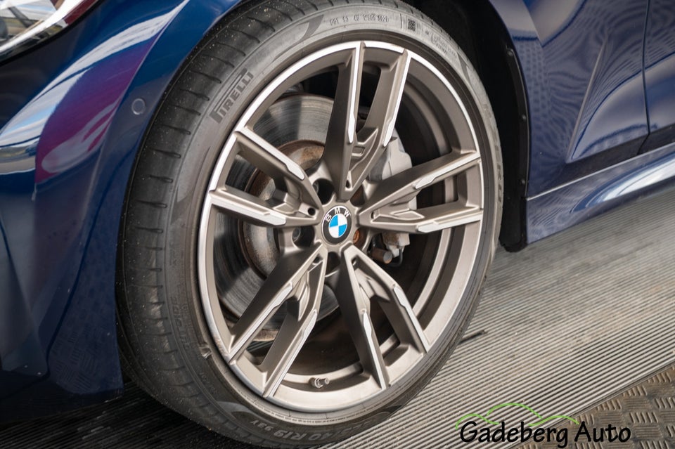 BMW 330e 2,0 Touring M-Sport aut. 5d