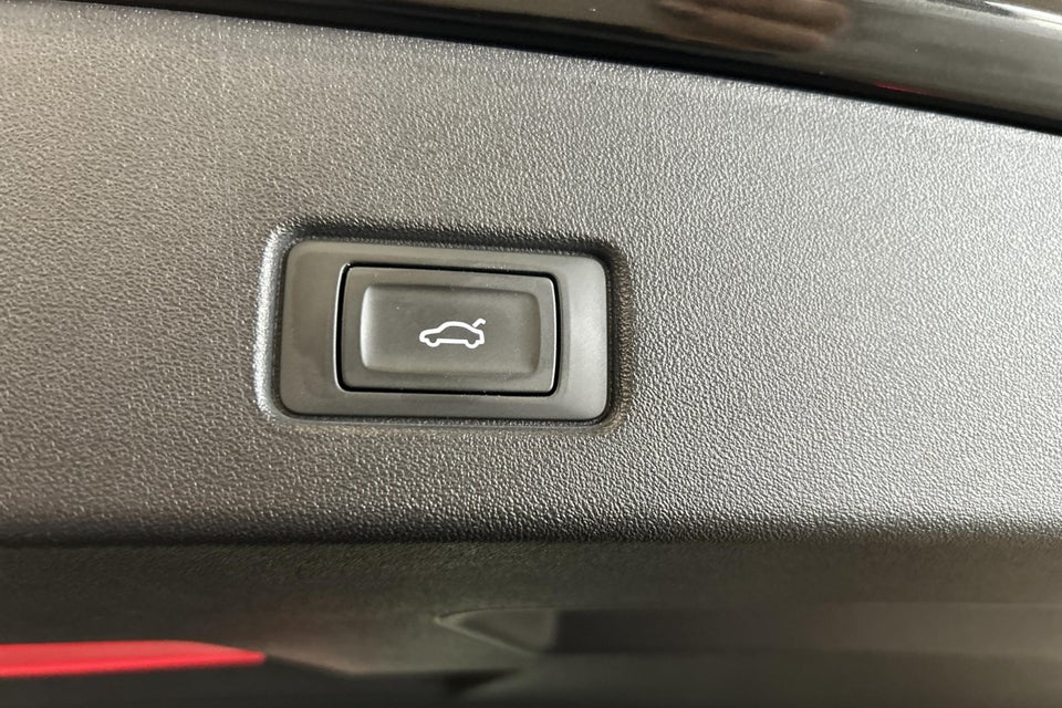 Audi Q4 e-tron 40 Attitude 5d