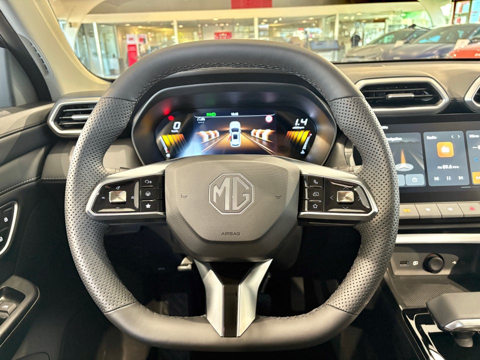 MG ZS 1,5 Hybrid+ Luxury 5d