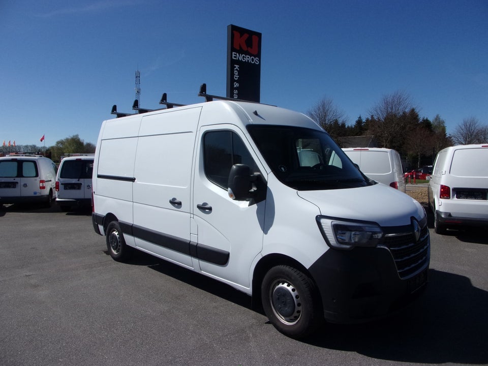 Renault Master IV T35 2,3 dCi 180 L2H2 Kassevogn