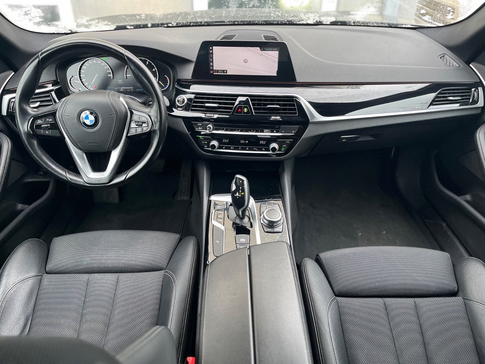 BMW 520d 2,0 Touring Sport Line aut. 5d