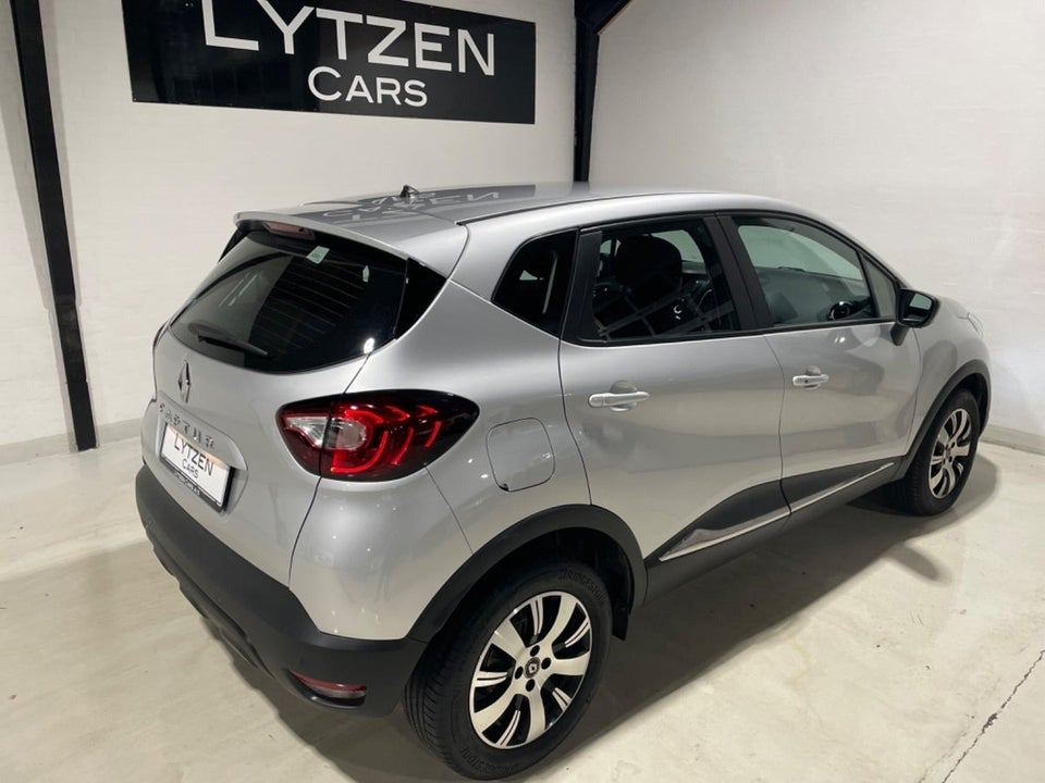 Renault Captur 0,9 TCe 90 Life 5d