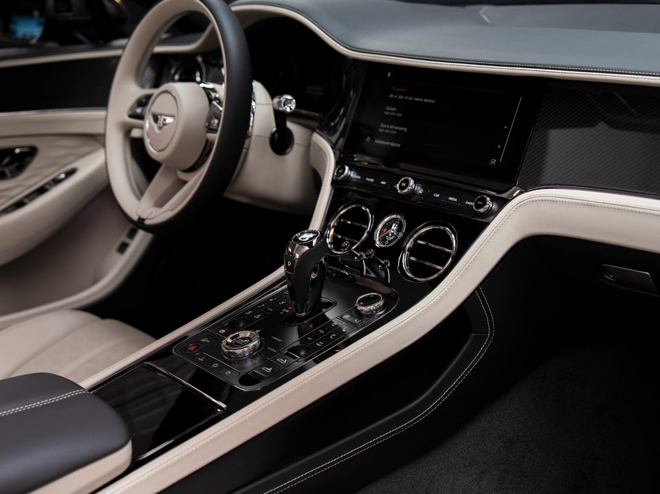 Bentley Continental GTC 4,0 V8 Hybrid S aut. 2d