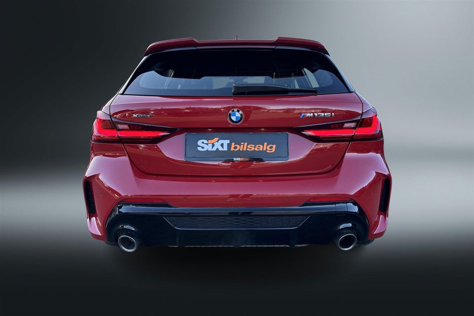 BMW M135i 2,0 Connected xDrive aut. 5d