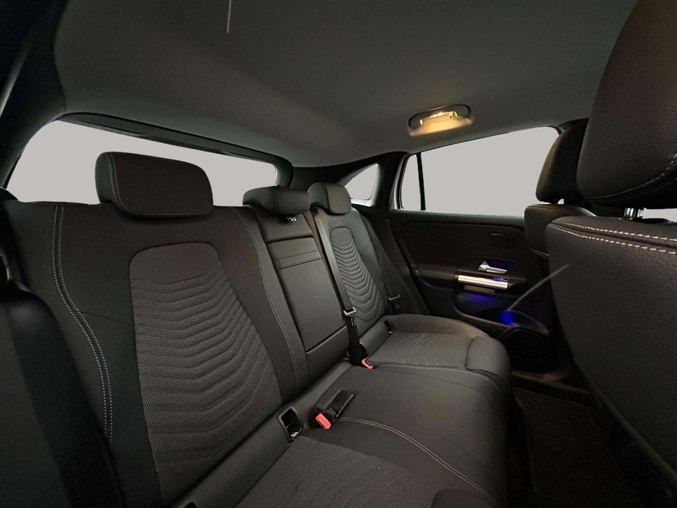 Mercedes EQA250 Progressive 5d