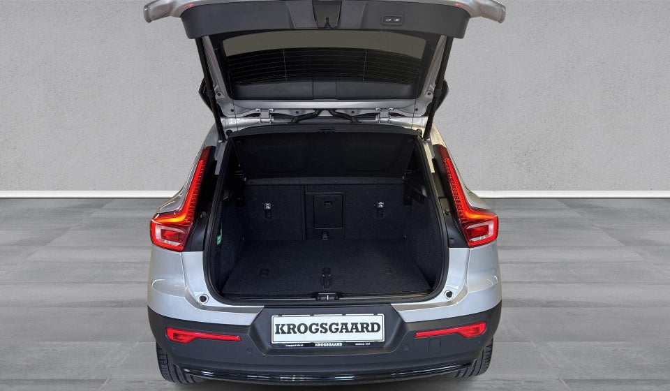 Volvo EX40 Extended Range Core 5d
