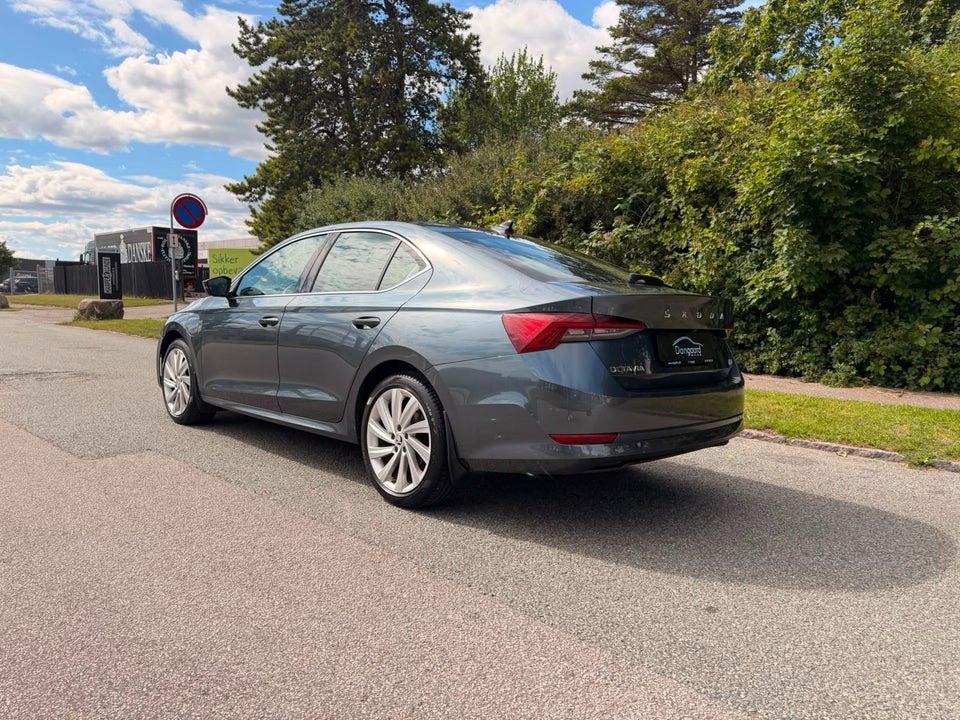 Skoda Octavia 1,4 TSi iV Plus DSG 5d