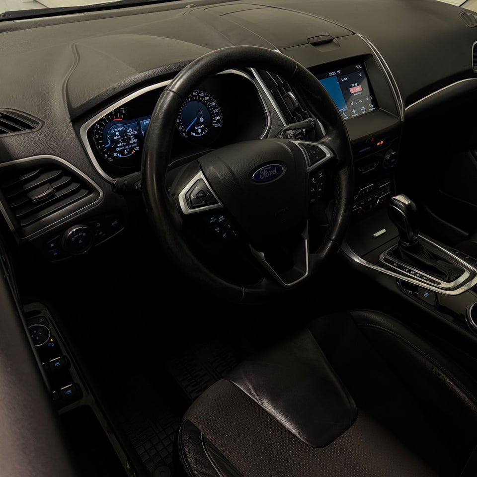 Ford S-MAX 2,0 TDCi 180 Titanium aut. 7prs 5d