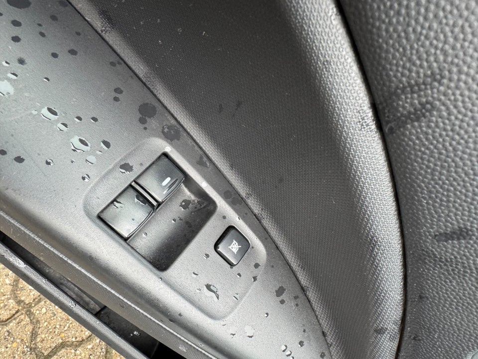 Mitsubishi Space Star 1,0 Inform 5d