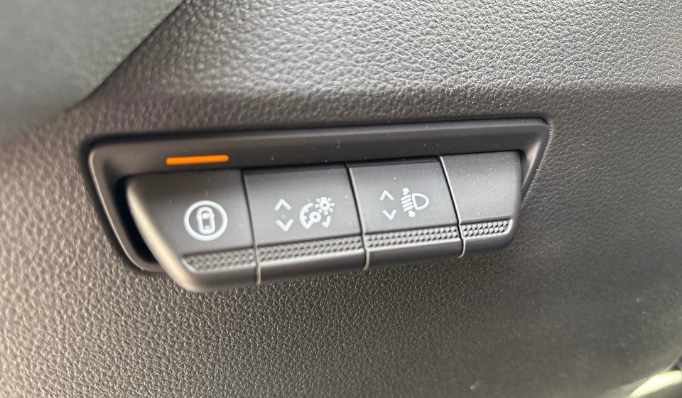 Renault Master V T33 2,0 dCi 130 L2H2 Kassevogn Tekno