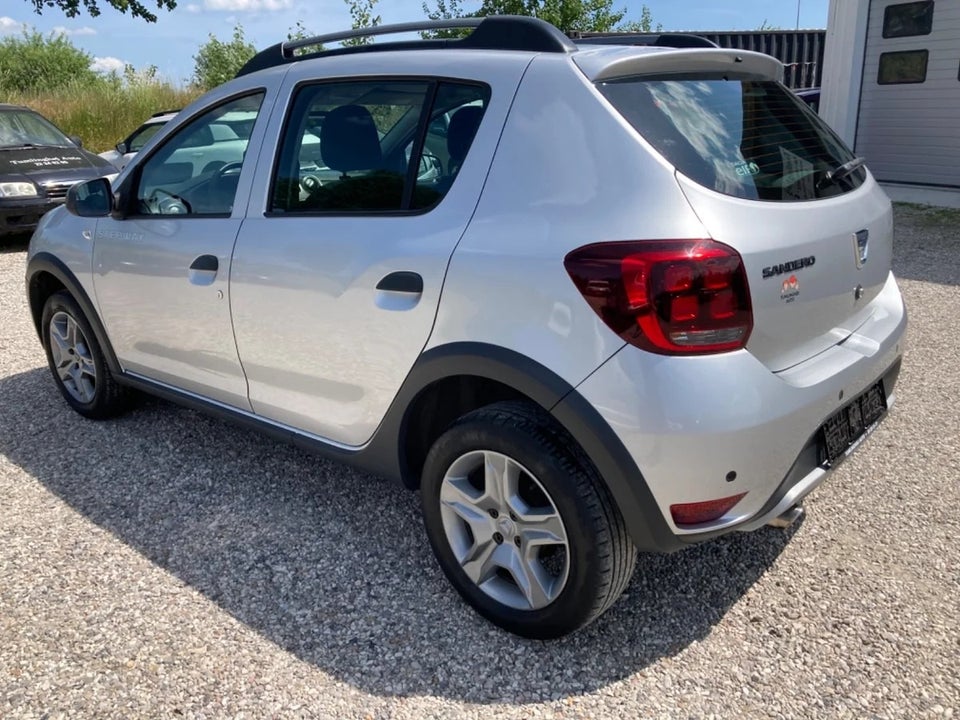 Dacia Sandero Stepway 0,9 TCe 90 Prestige Easy-R 5d