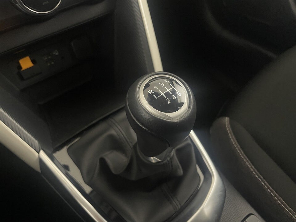 Mazda 2 1,5 e-SkyActive-G Centre-Line 5d