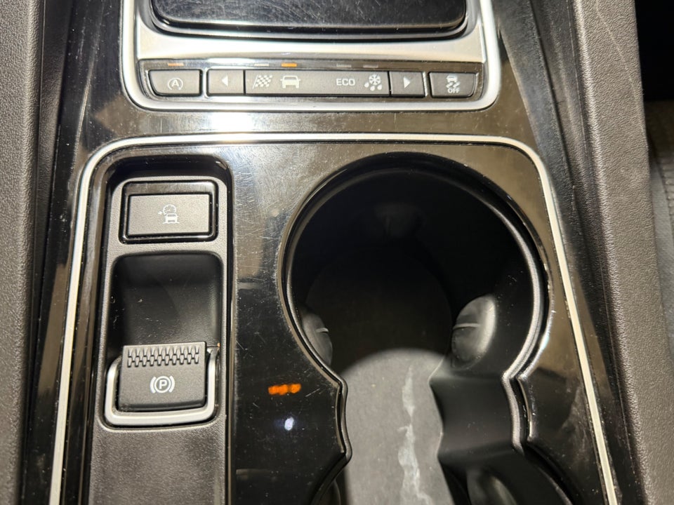 Jaguar F-Pace 2,0 D180 Pure aut. 5d