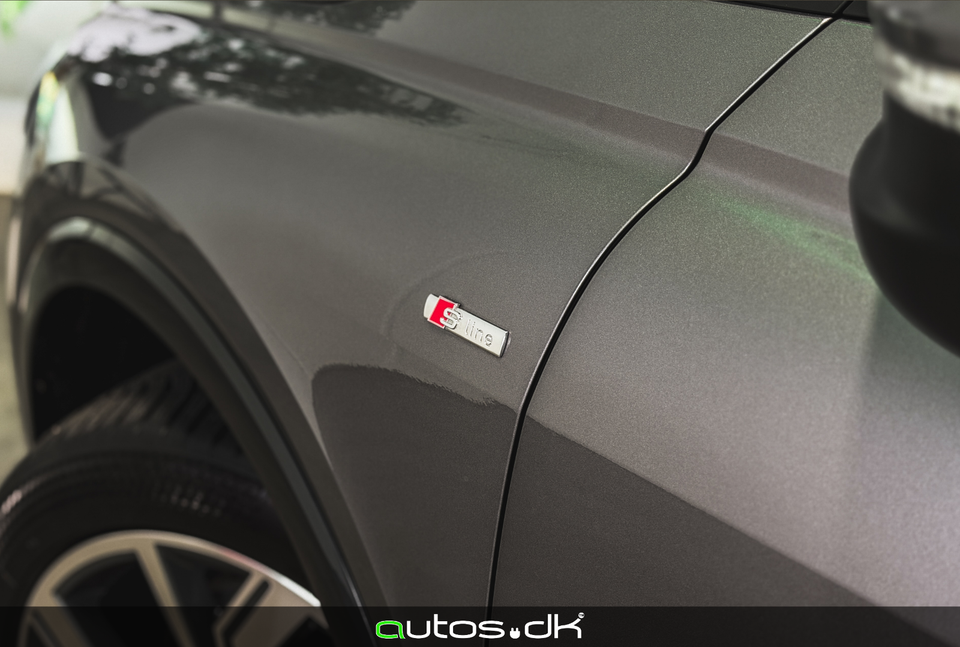 Audi Q4 e-tron 40 S-line Sportback 5d