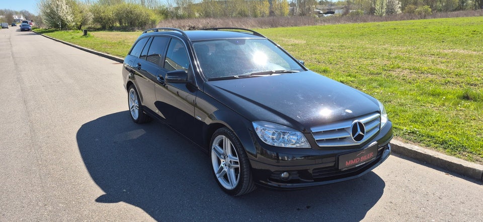 Mercedes C200 2,2 CDi Elegance stc. BE 5d