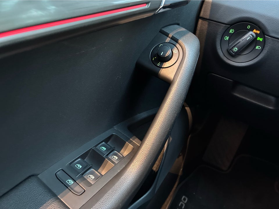 Skoda Octavia 1,5 TSi 150 Business Line+ Combi DSG 5d