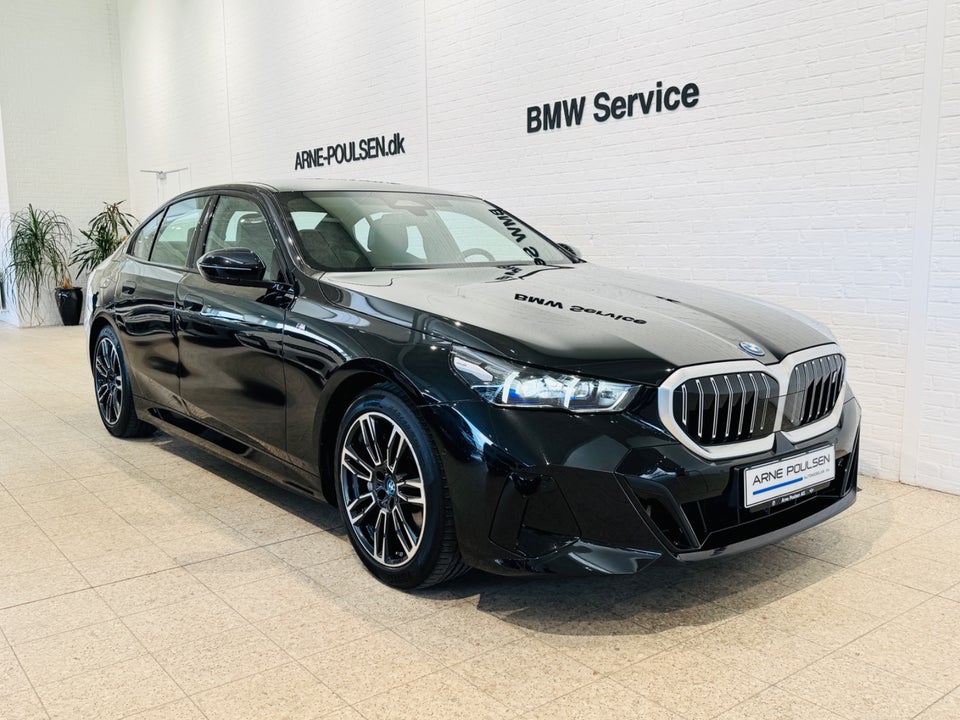 BMW i5 eDrive40 M-Sport 4d
