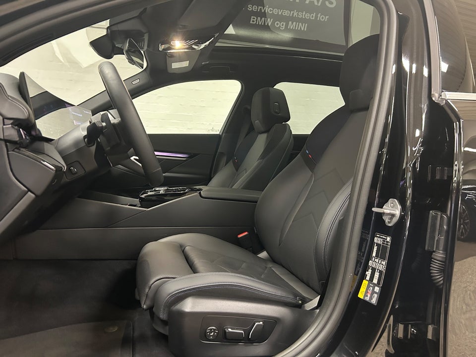 BMW i5 eDrive40 Touring Fully Charged M-Sport 5d