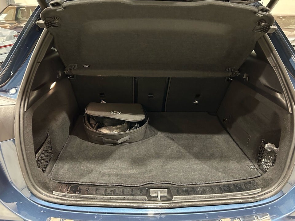 Mercedes EQA250 Progressive 5d