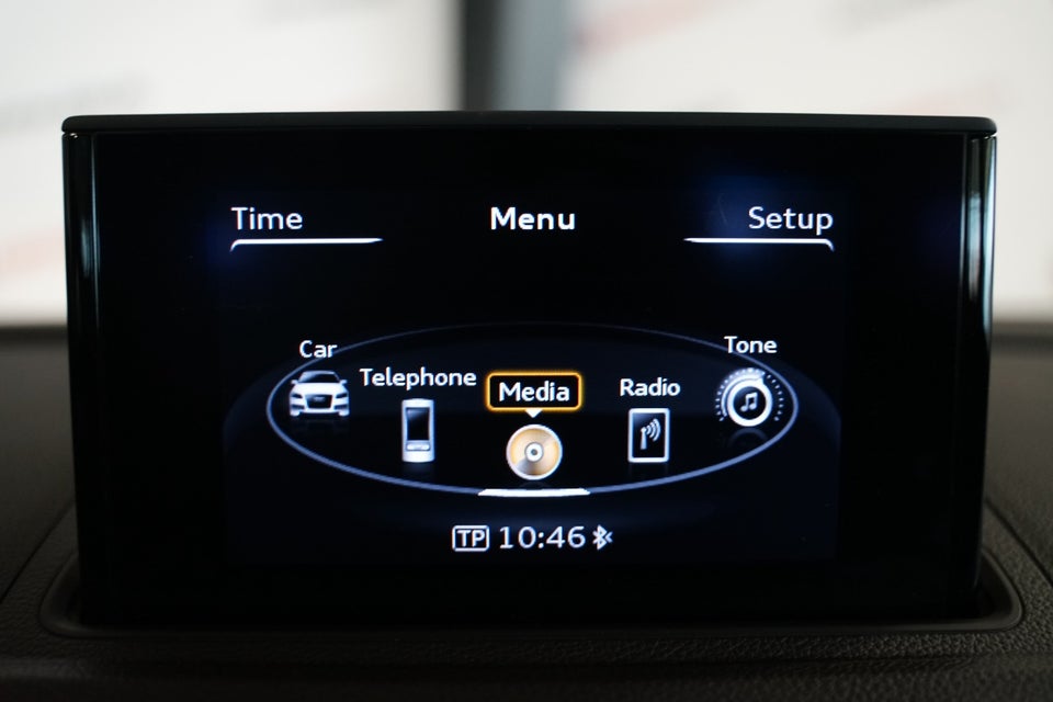 Audi A3 1,6 TDi 110 Attraction 3d