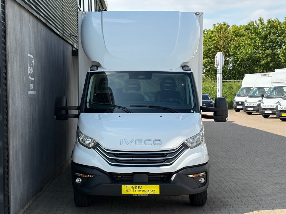 Iveco Daily 3,0 35S18 4100mm Alukasse m/lift AG8