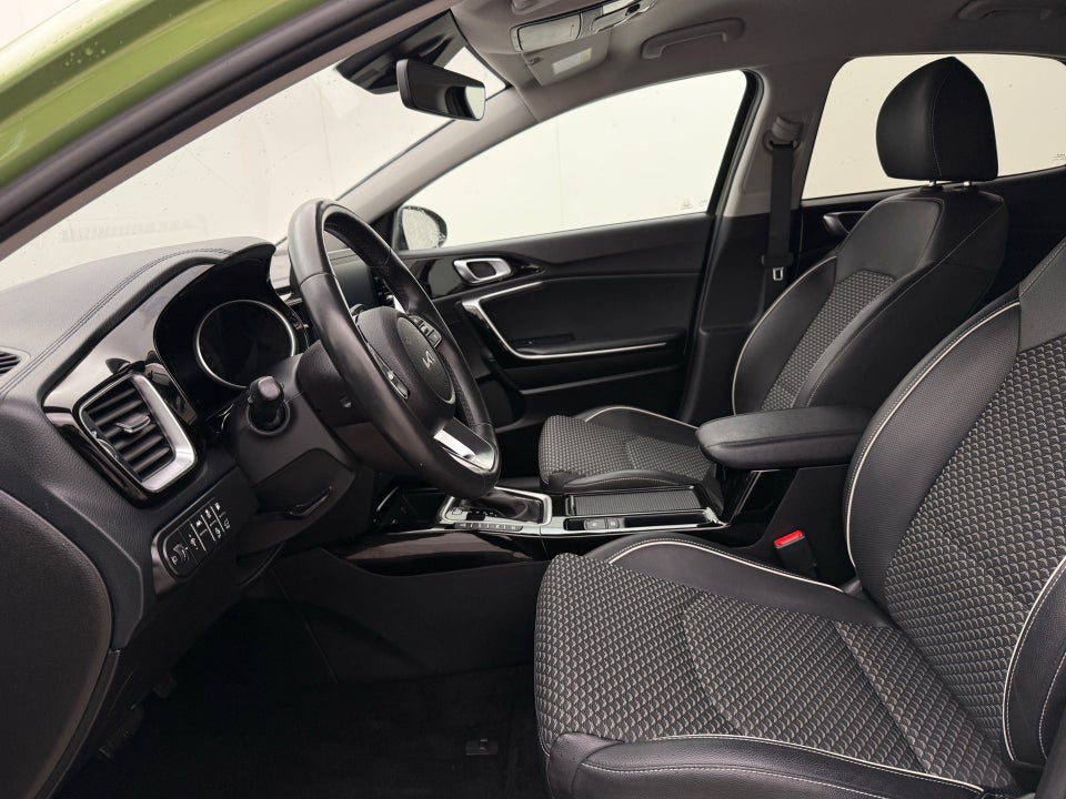 Kia XCeed 1,6 PHEV Upgrade DCT 5d