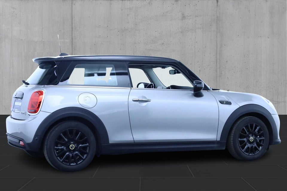 MINI Cooper SE Classic Trim 3d