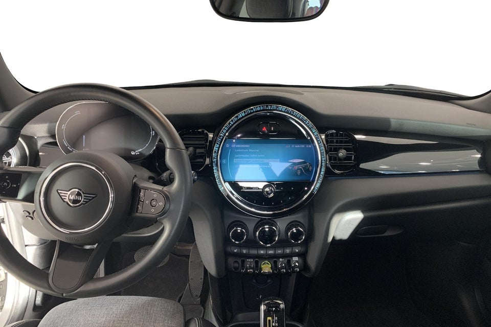 MINI Cooper SE Classic Trim 3d