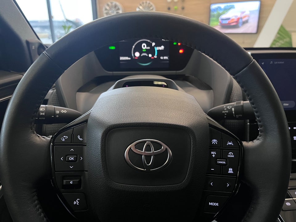 Toyota bZ4X Executive 5d